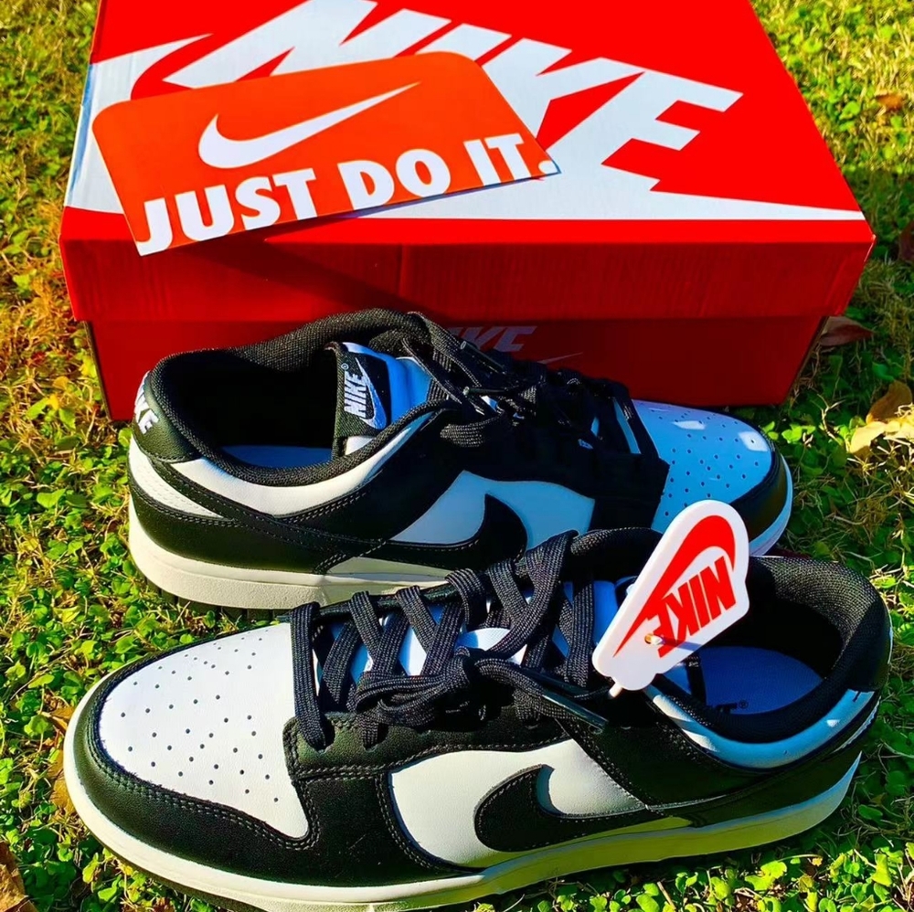 Nike Dunk Low Retro "Black and White “ - Picture 1 of 5